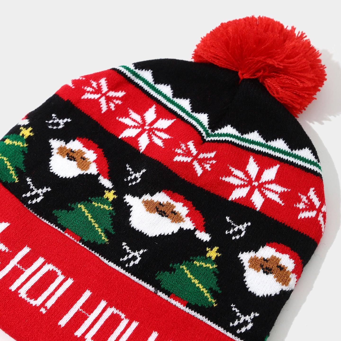 2025 Christmas Elements Snowman Reindeer Christmas Tree Turned Edge Pom Pom Knitted Hat Unisex Warm Ear Protection Yarn Hat