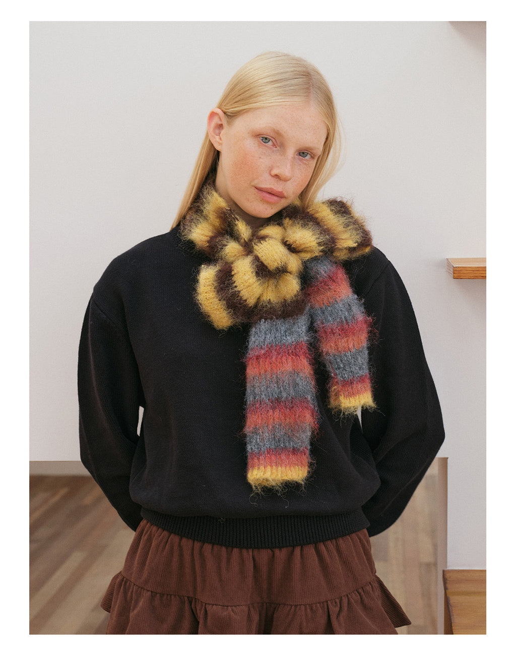 Korean Designer Custom Color-Block Striped Knitted Scarf for Women, Autumn and Winter, Niche, Thin, Soft, Soft Yarn Neck Warmer