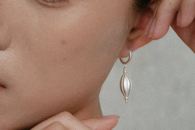 Olive Bead Pearl Earrings