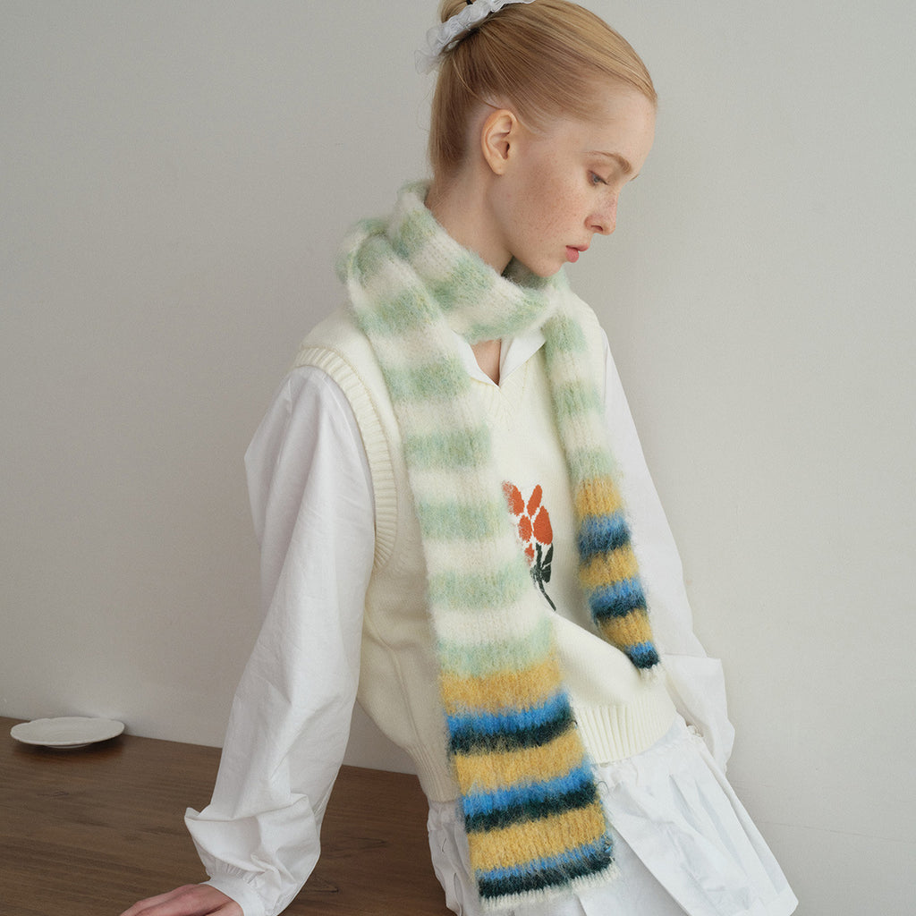 Korean Designer Custom Color-Block Striped Knitted Scarf for Women, Autumn and Winter, Niche, Thin, Soft, Soft Yarn Neck Warmer