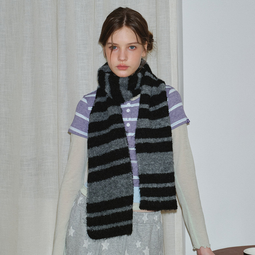 Designer Korean Style Circle Striped Knitted Scarf for Women Winter Soft Retro Color-Block Atmosphere Knitted Neck Warmer