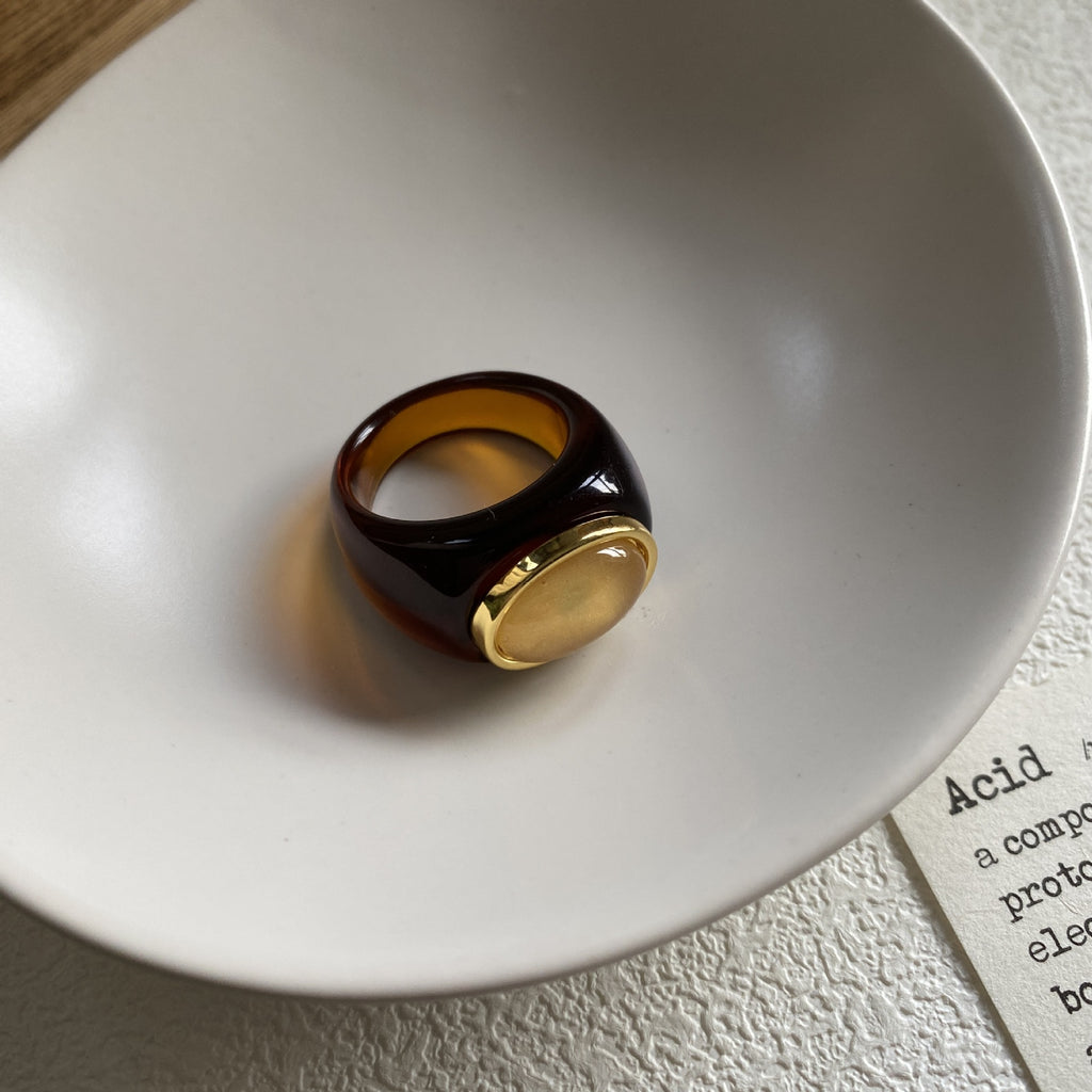 Vintage Simple Resin Brown Ring