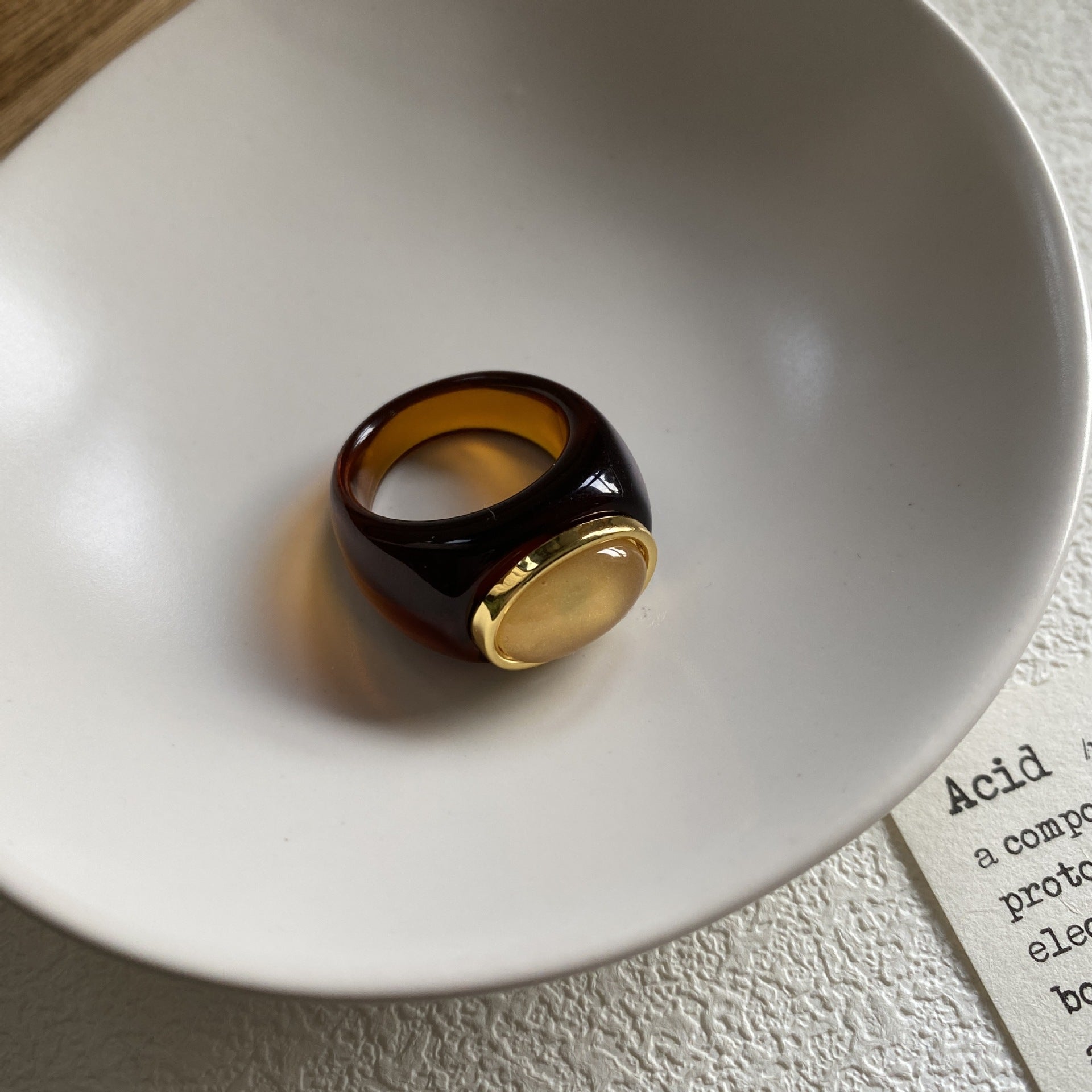 Vintage Simple Resin Brown Ring